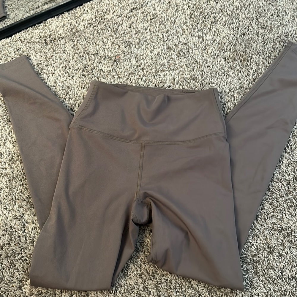 Brown/tan leggings
